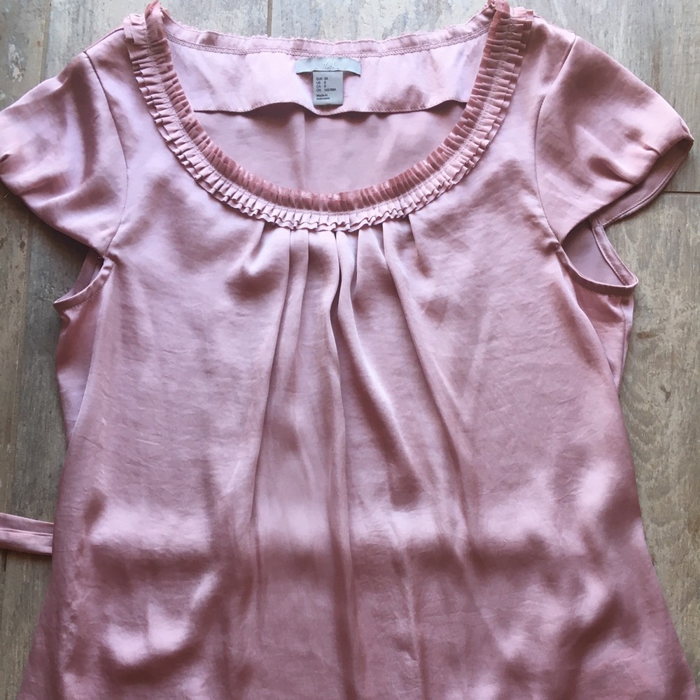 Mauve/pink top - size 8